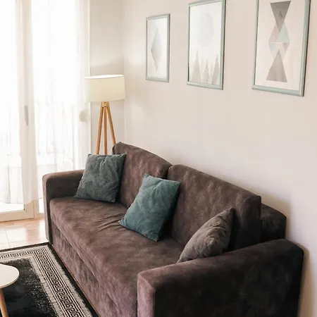 Lungomare Seaview Penthouse - By Eka Luxury