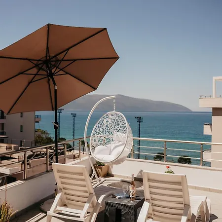 Lungomare Seaview Penthouse - By Eka Luxury Apartament Wlora